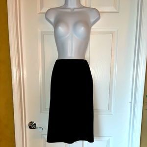 Max Mara Lightweight Wool and Silk Skirt